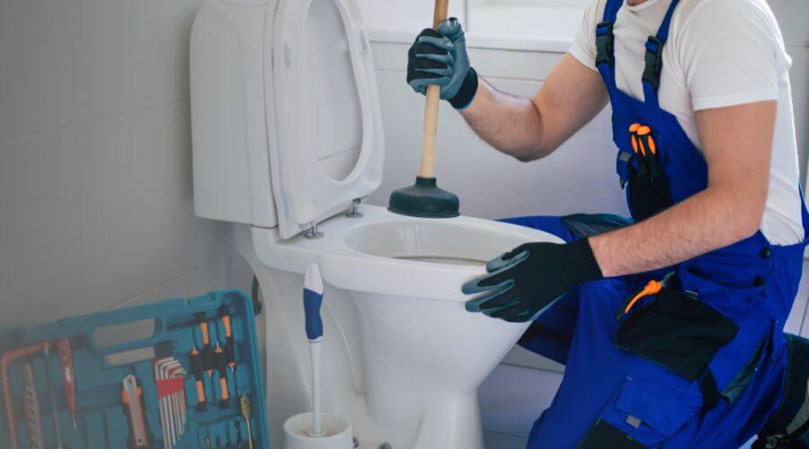 Local expert plumbing services in Astor, FL